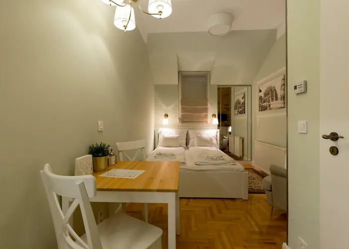 Roland Apartment